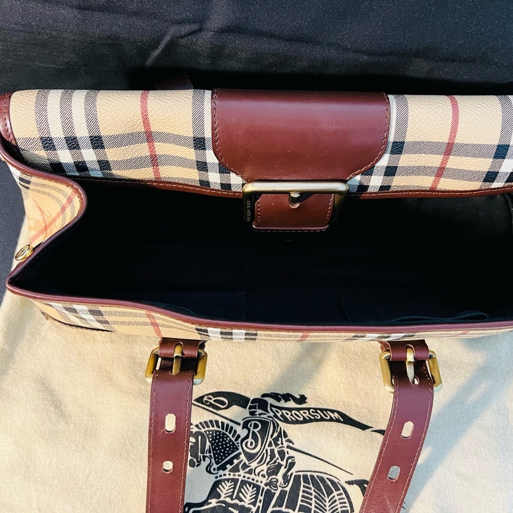 Vintage Burberry Haymaker Buckle Flap Coated Canvas Bag - Picture 8 of 11